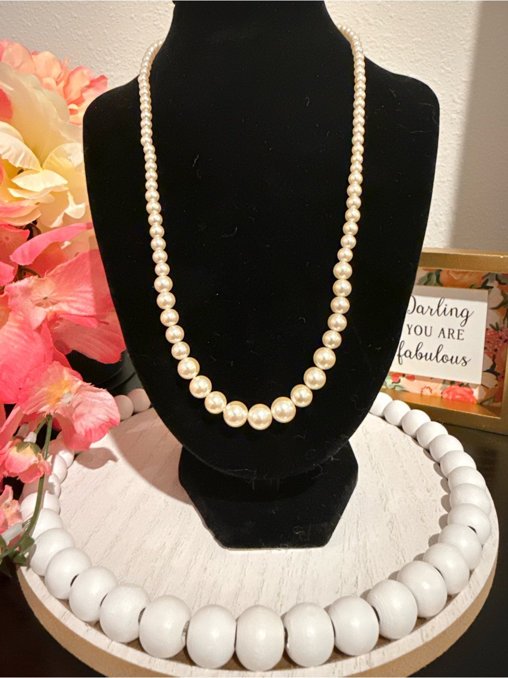 Vintage Graduated Faux Pearl Necklace Classic Elegant Bridal